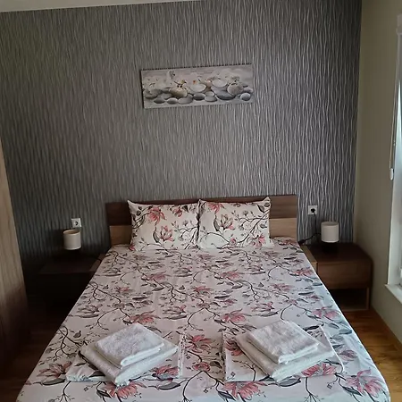 Byala-apartment-valmira