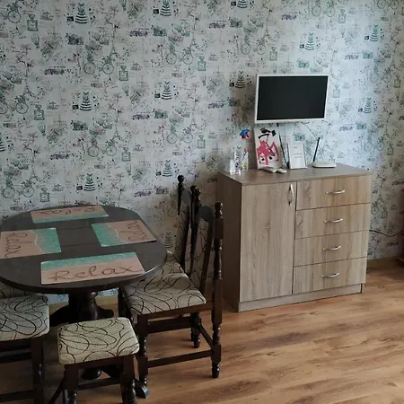 Byala-apartment-valmira アパート *