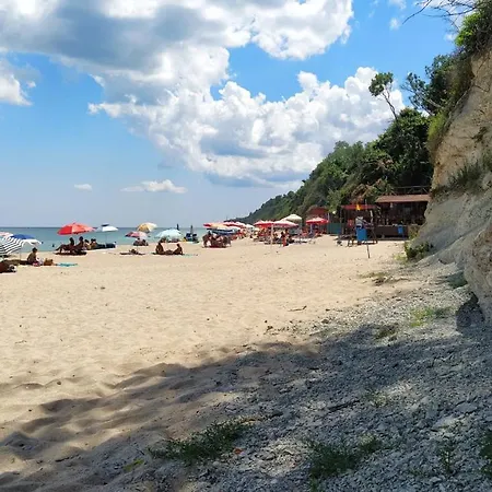 Byala-apartment-valmira